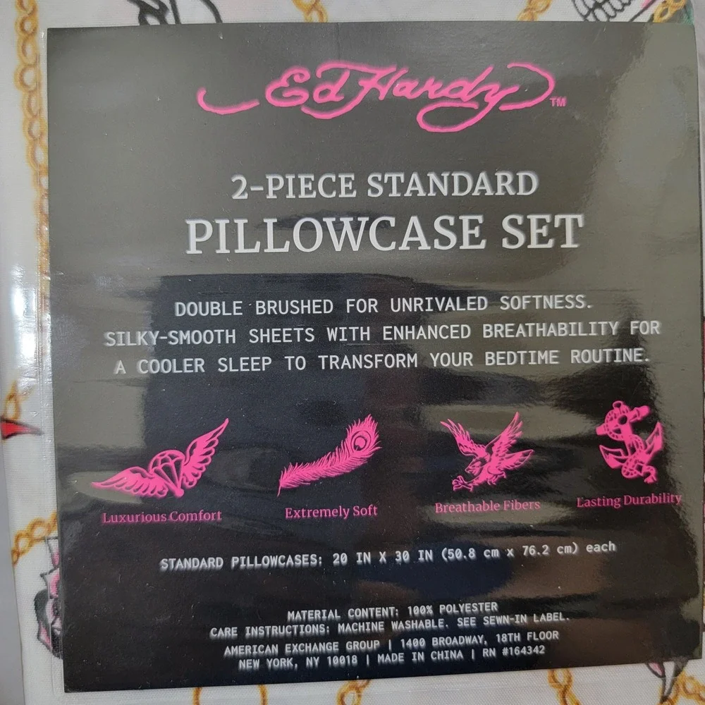 Ed Hardy 2 Piece Standard Pillowcase Set Tattoo Tiger Skull Gold Chain White NEW